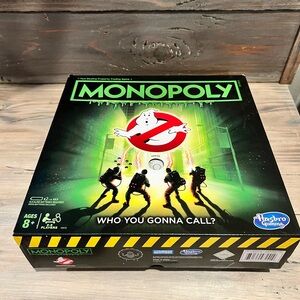 Hasbro Monopoly Ghostbusters Edition - Green and Black
